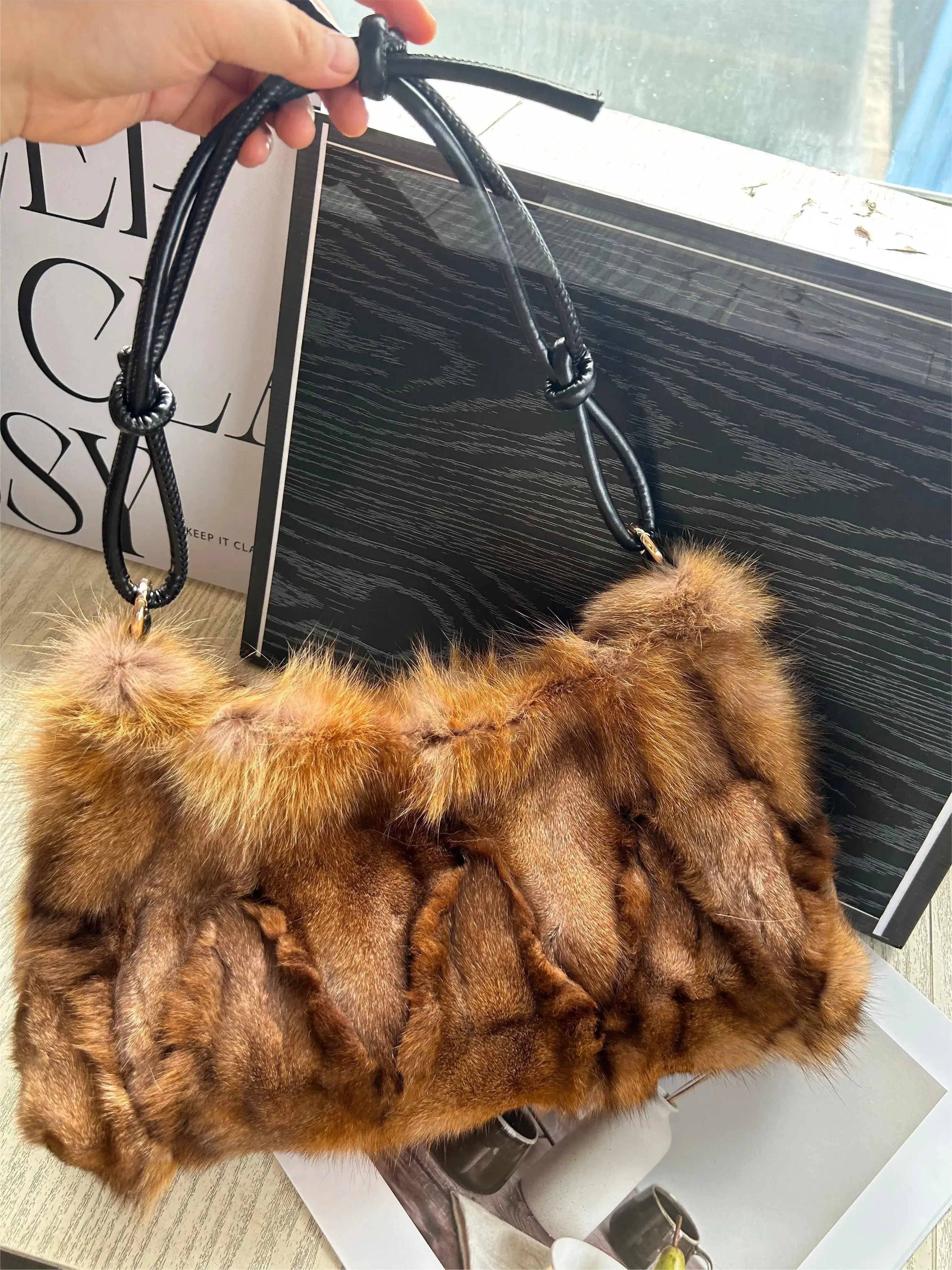 Winter Fox Fur Bag Women's Bag Fashion Handbag Ladies Bags Purses Women Shoulder Bag Real Silver Fox Fur Messenger Bags - Image 6