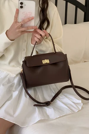 2025 new autumn and winter retro mini crossbody bag, fashionable and casual small square bag, women's versatile single shoulder