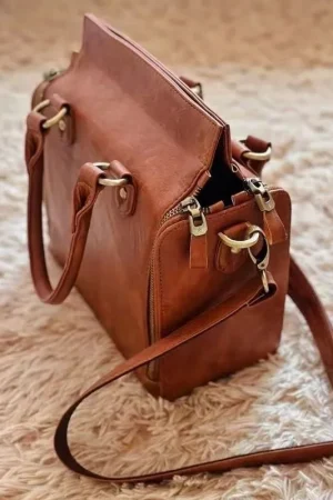 Bag Women's Crossbody Bag Design Niche High-end Handbag Large Capacity Tote Bag Versatile Autumn and Winter Commuting Bag Trend